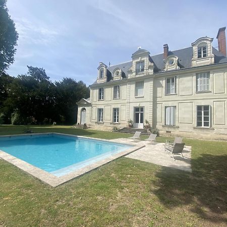 La Grande Carree Bed and Breakfast Saint-Cyr-sur-Loire Εξωτερικό φωτογραφία