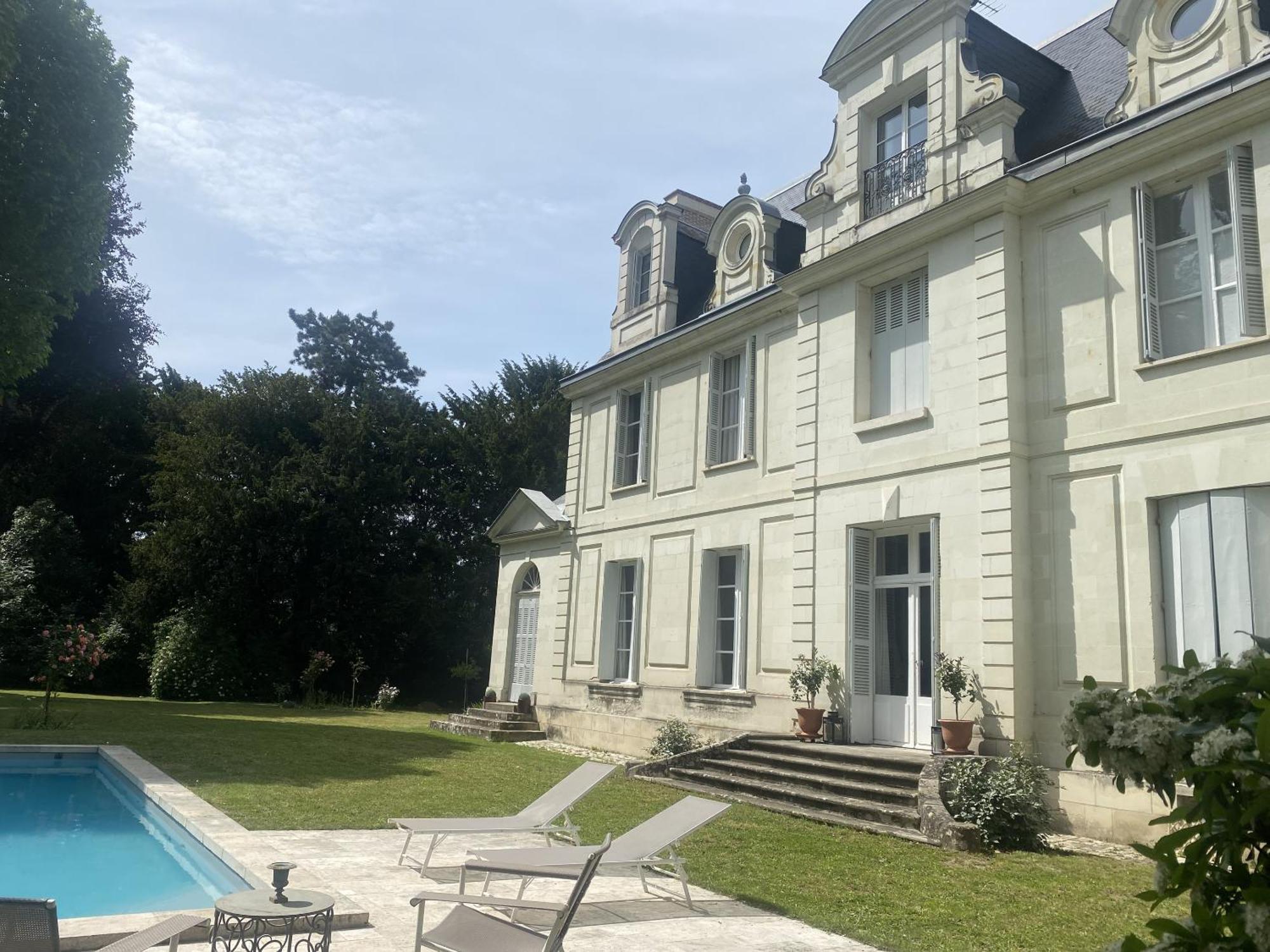 La Grande Carree Bed and Breakfast Saint-Cyr-sur-Loire Εξωτερικό φωτογραφία