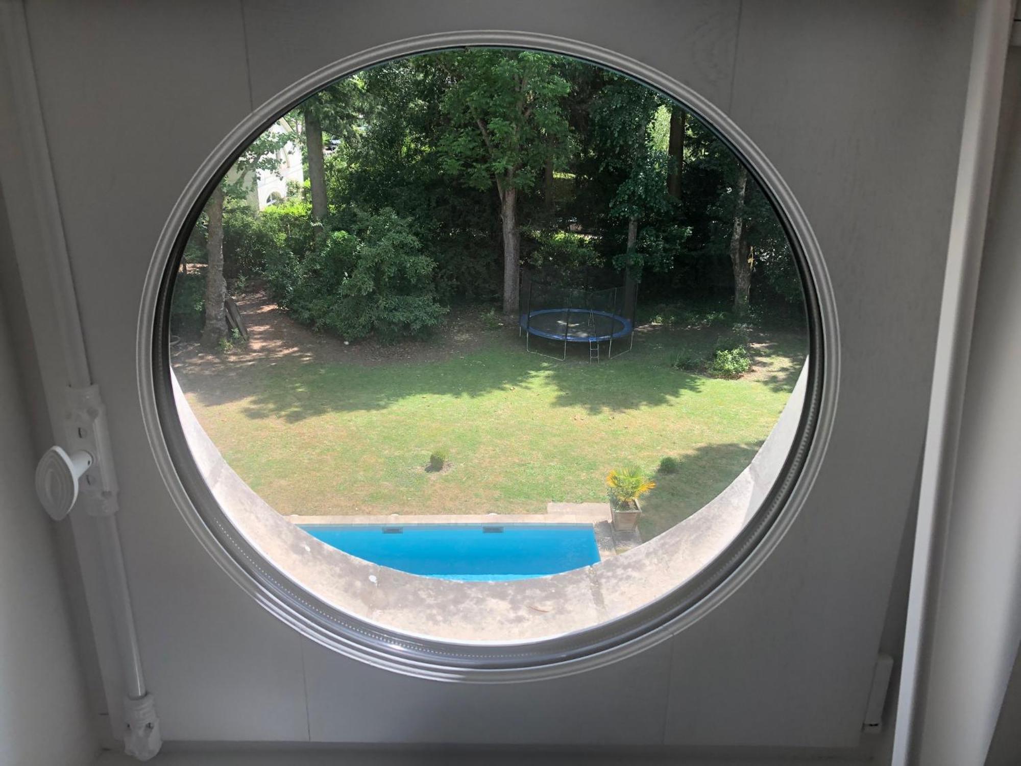 La Grande Carree Bed and Breakfast Saint-Cyr-sur-Loire Δωμάτιο φωτογραφία