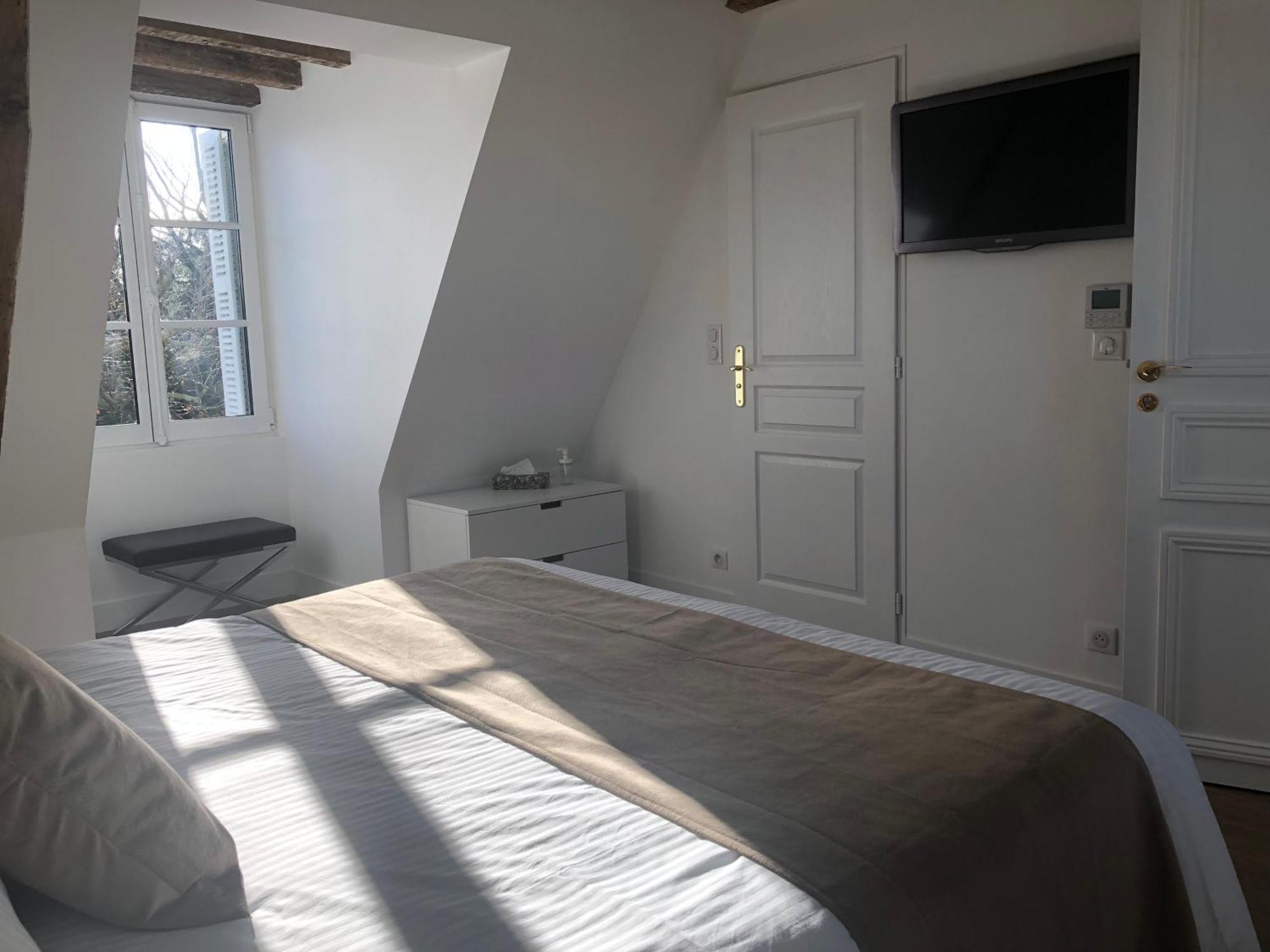 La Grande Carree Bed and Breakfast Saint-Cyr-sur-Loire Δωμάτιο φωτογραφία